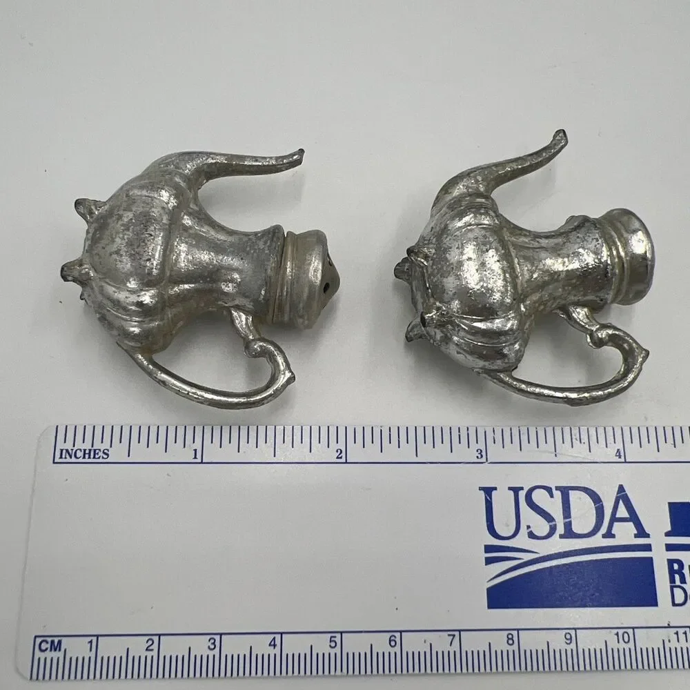 Vintage Salt And Pepper Shakers Silver Tone Tea Pot Coffee Pot So Cute!